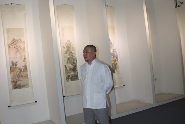 ���Ľ���ʦ��չ